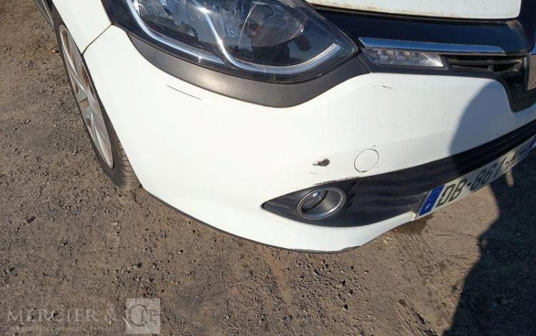 RENAULT CLIO IV 0.9 TCE 90 ENERGY ZEN EQUIPE GAZ – 138421 KMS – ANNEE 2013 BLANC DB-861-MH