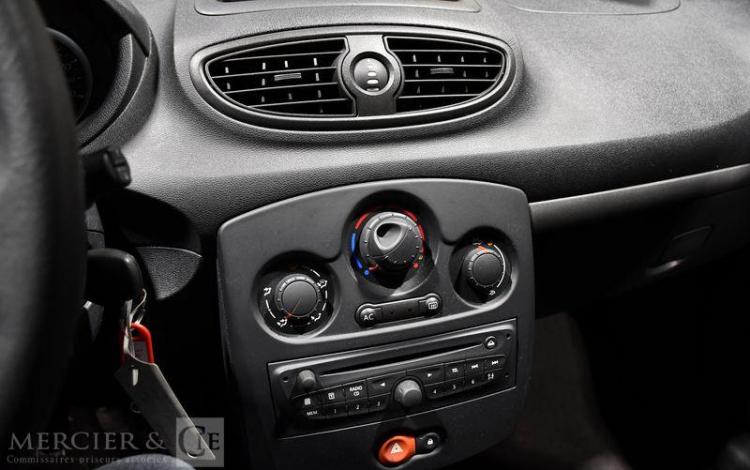 RENAULT CLIO III 1.5 DCI 75 COLLECTION BUSINESS GRIS DC-384-RX