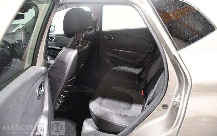 RENAULT CAPTUR 1,5 DCI 90 ENERGY INTENS GRIS DD-714-ZR