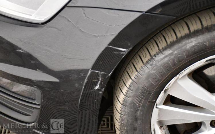 VOLKSWAGEN GOLF 1.6 TDI 105ch BLUEMOTION CONFORT LINE NOIR DD-796-NC