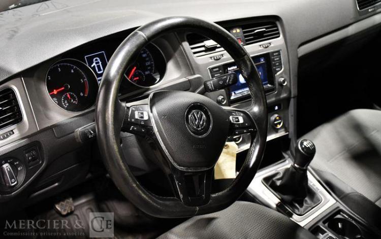 VOLKSWAGEN GOLF 1.6 TDI 105ch BLUEMOTION CONFORT LINE NOIR DD-796-NC