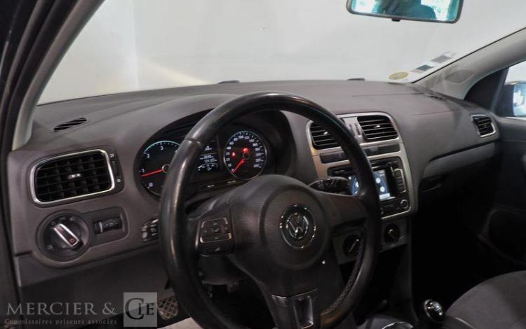 VOLKSWAGEN POLO 1.6 TDI 90CH BLUEMOTION SPORT LINE GRIS DE-420-DD
