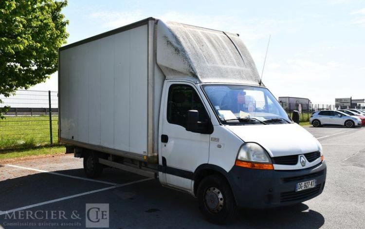 RENAULT MASTER  DG-927-KT