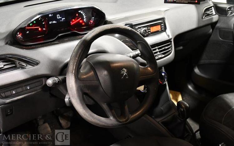 PEUGEOT 208 BLANC DH-100-XP