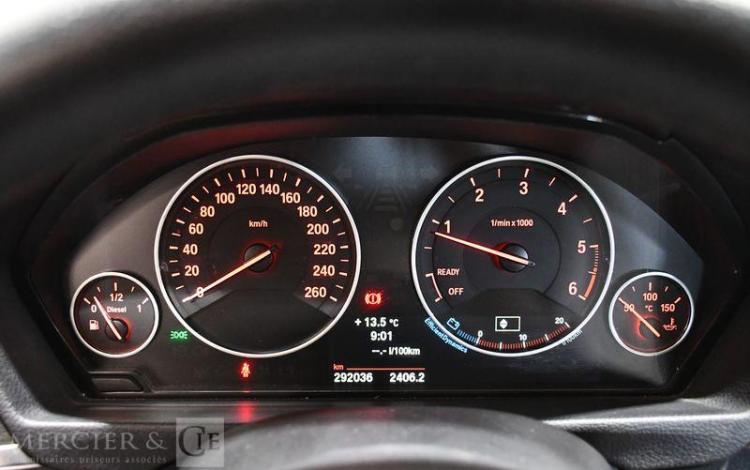 BMW SERIE 3 320D 184CH LUXURY BLEU DH-207-FX