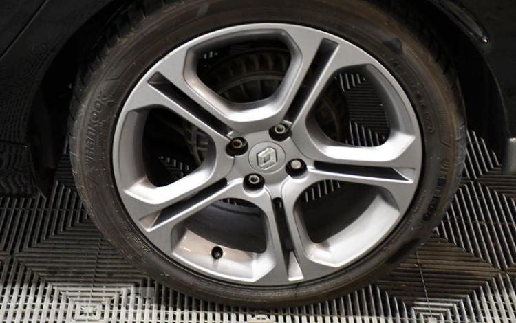 RENAULT CLIO IV ESTATE 1.2 TCE 120 GT EDC NOIR DH-863-QY