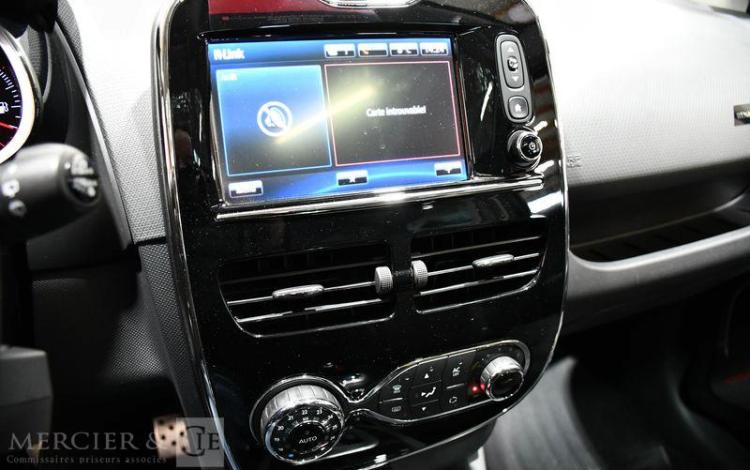 RENAULT CLIO IV ESTATE 1.2 TCE 120 GT EDC NOIR DH-863-QY