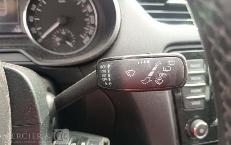 SKODA OCTAVIA COMBI  DK-482-QL