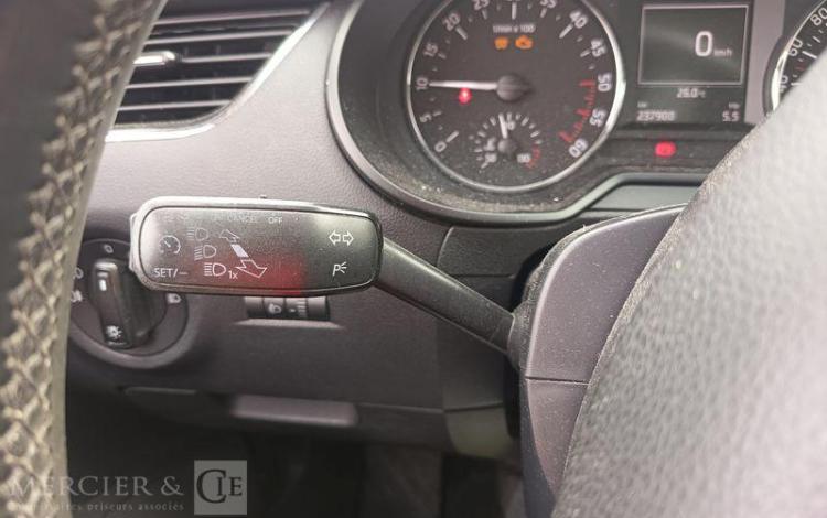 SKODA OCTAVIA COMBI  DK-482-QL