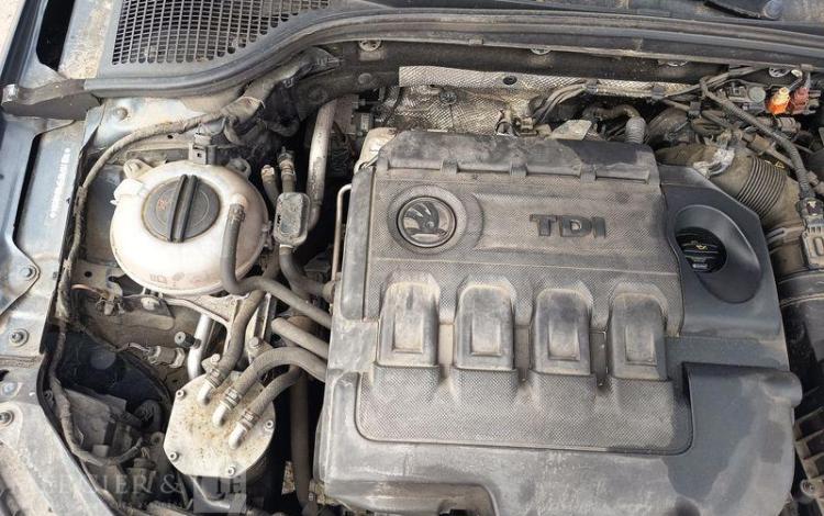 SKODA OCTAVIA COMBI  DK-482-QL