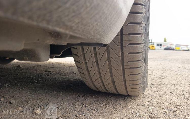 SKODA OCTAVIA COMBI  DK-482-QL