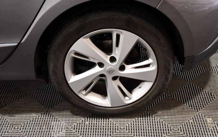 RENAULT SCENIC 1,5 110 LIMITED GRIS DL-533-EJ