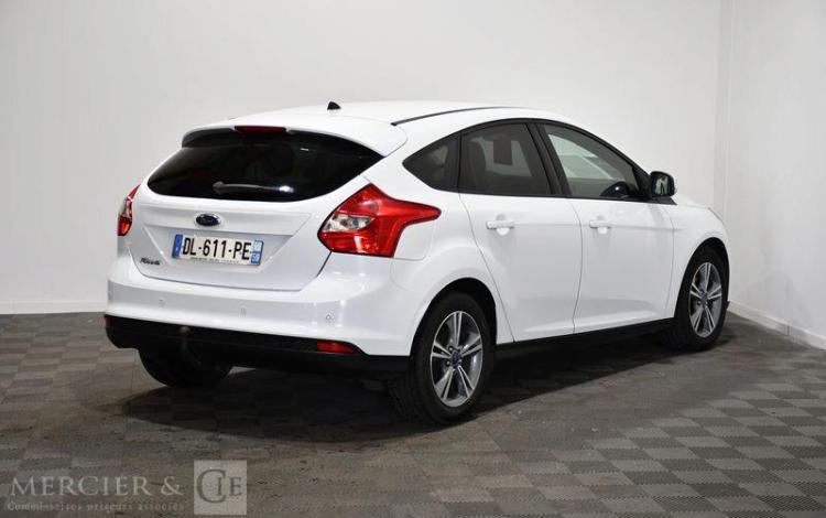 FORD FOCUS 1.6 TDCI 95CH TREND BLANC DL-611-PE