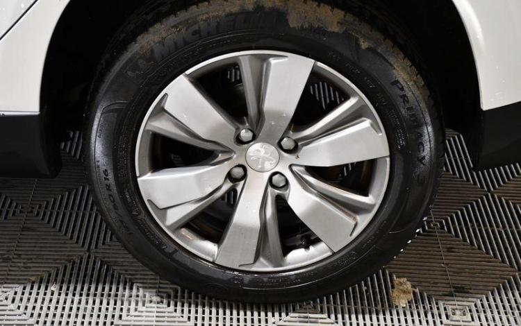 PEUGEOT 2008 1,6 e-HDI 90 ALLURE BLANC DM-457-MZ