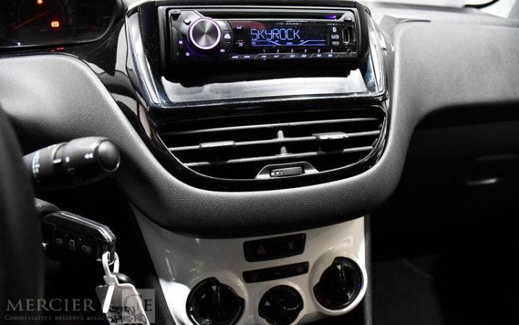 PEUGEOT 208 1.0 PURETECH 70CH LIKE NOIR DN-516-PC