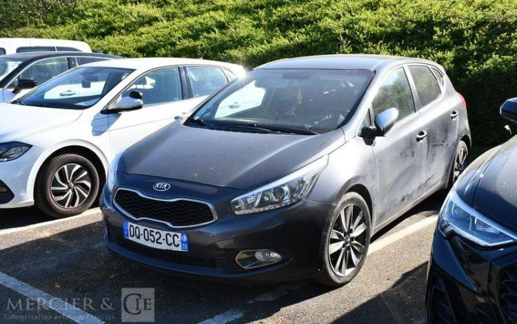 KIA RIO BLEU DQ-052-CC