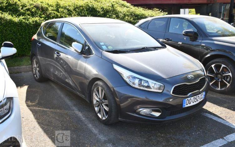 KIA RIO BLEU DQ-052-CC