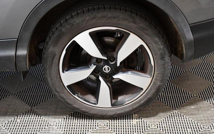 NISSAN QASHQAI GENERATION-II 1.2 DIGT 115CH CONNECT EDITION 2WD GRIS DS-374-FR