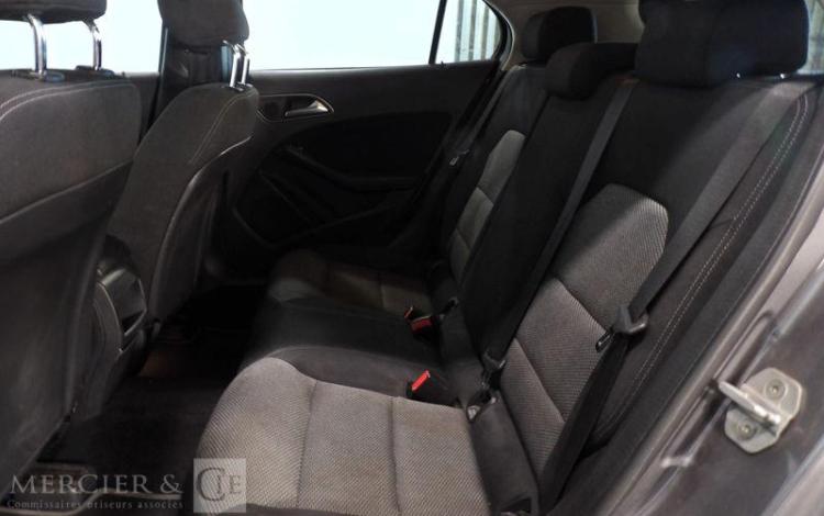MERCEDES GLA 1.5 180 CDI 110CH INTUITION GRIS DT-355-PJ