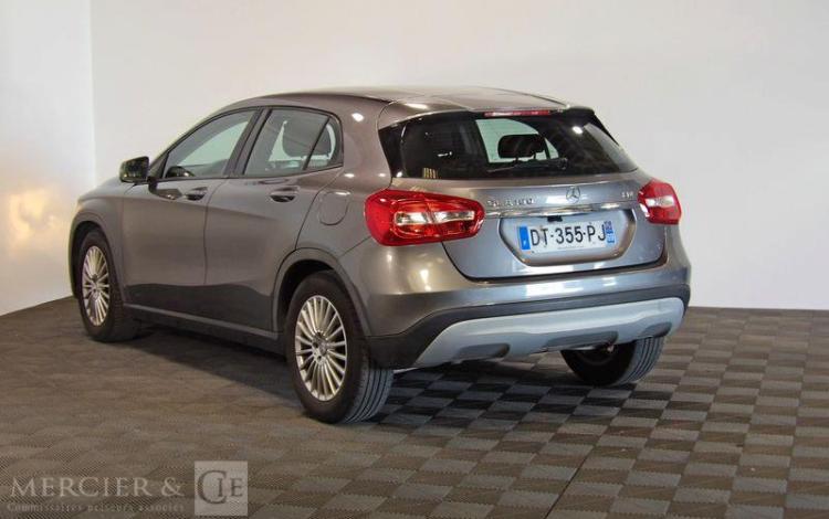 MERCEDES GLA 1.5 180 CDI 110CH INTUITION GRIS DT-355-PJ