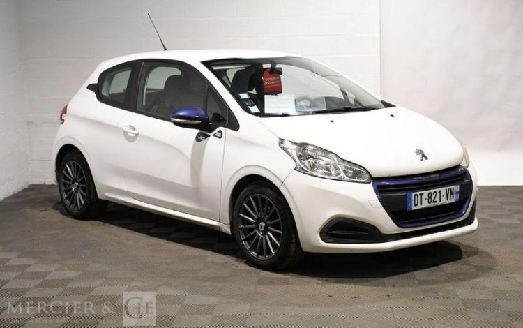 PEUGEOT 208 1,0 PURETECH 70 LIKE BLANC DT-821-VM