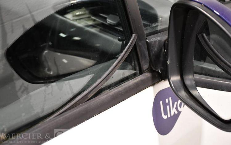 PEUGEOT 208 1,0 PURETECH 70 LIKE BLANC DT-821-VM