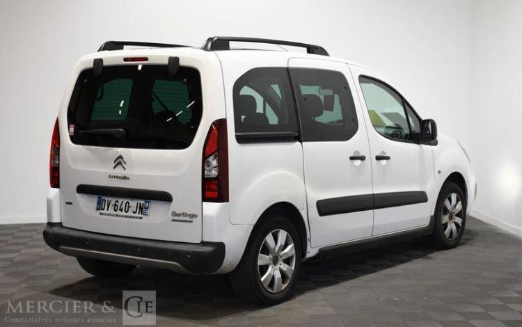 CITROEN BERLINGO COMBI 1,6 BLUE HDI 100 XTR PLUS BLANC DV-640-JN