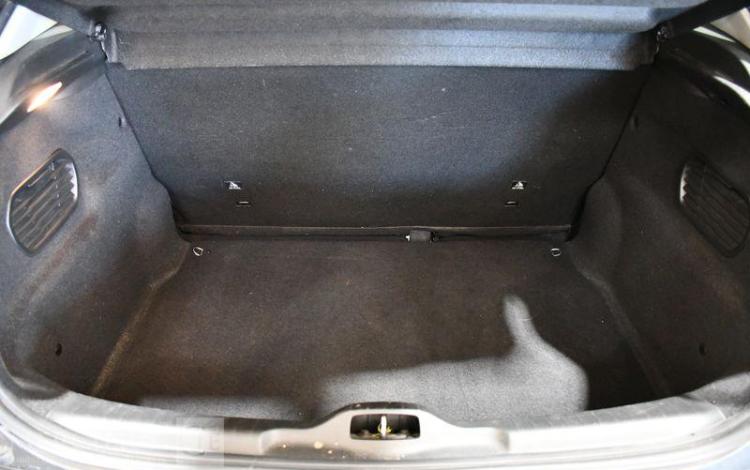 CITROEN C4 CACTUS 1,2 PURETECH 110CH FEEL GRIS DV-665-XC