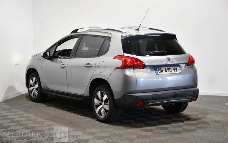 PEUGEOT 2008 1,2 PURETECH 80 STYLE GRIS DW-490-WW