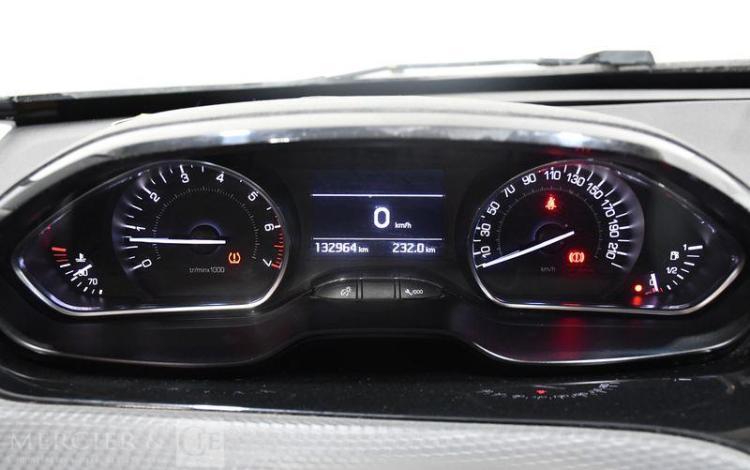 PEUGEOT 2008 1,2 PURETECH 80 STYLE GRIS DW-490-WW