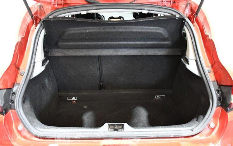 RENAULT CLIO 0.9 TCE 90CH ENERGY LIMITED ROUGE DW-876-KB