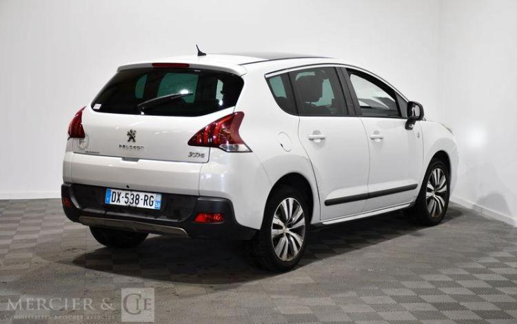 PEUGEOT 3008 GENERATION-I 1.6 BLUEHDI 120CH CROSSWAY EAT BVA S&S BLANC DX-538-RG