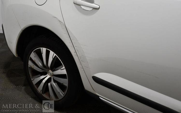 PEUGEOT 3008 GENERATION-I 1.6 BLUEHDI 120CH CROSSWAY EAT BVA S&S BLANC DX-538-RG