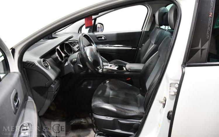 PEUGEOT 3008 GENERATION-I 1.6 BLUEHDI 120CH CROSSWAY EAT BVA S&S BLANC DX-538-RG