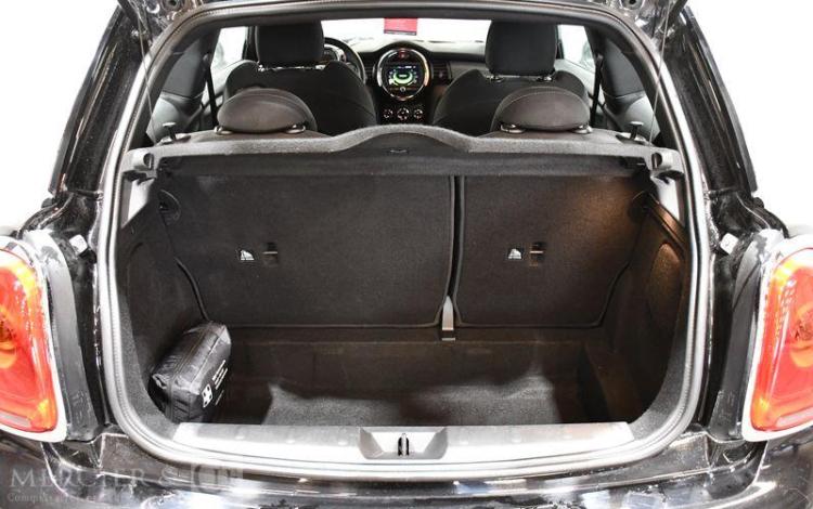 MINI COOPER 1,5 135 COOPER NOIR DY-461-XX