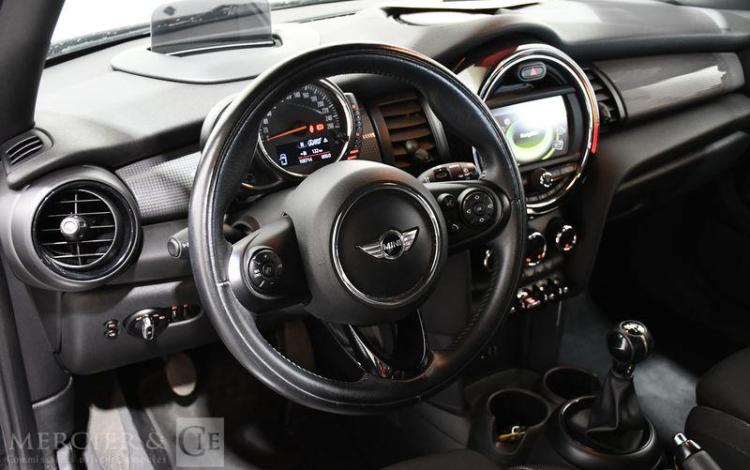 MINI COOPER 1,5 135 COOPER NOIR DY-461-XX