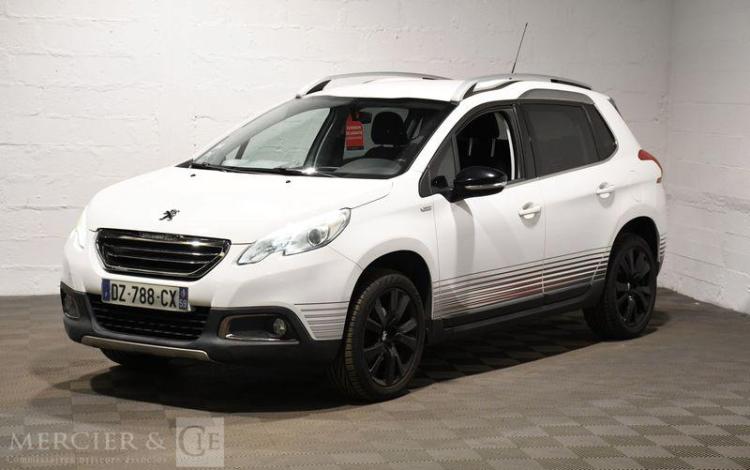 PEUGEOT 2008 1,2 PURETECH 110 CROSS URBAN START/STOP BLANC DZ-788-CX