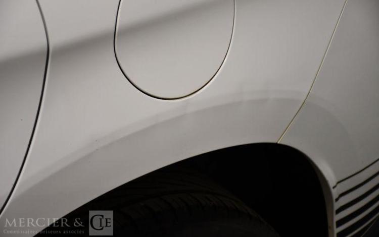 PEUGEOT 2008 1,2 PURETECH 110 CROSS URBAN START/STOP BLANC DZ-788-CX