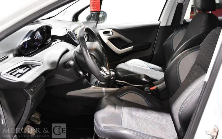 PEUGEOT 2008 1,2 PURETECH 110 CROSS URBAN START/STOP BLANC DZ-788-CX