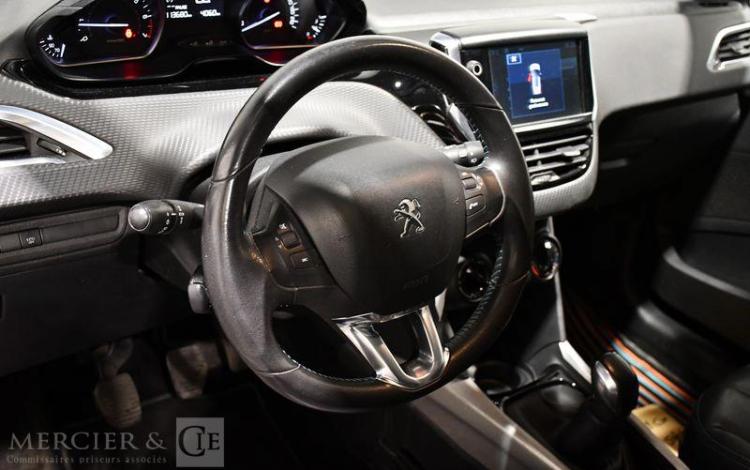 PEUGEOT 2008 1,2 PURETECH 110 CROSS URBAN START/STOP BLANC DZ-788-CX