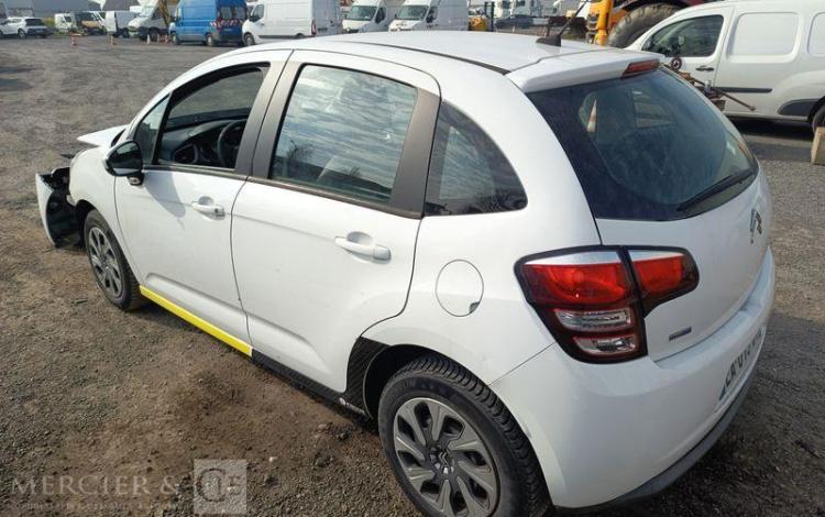 CITROEN C3 II SOCIETE 1.6 BLUEHDI 99CV CONFORT – DIESEL – 134477 KMS – ANNEE 2016 BLANC EA-015-BY