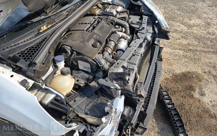 CITROEN C3 II SOCIETE 1.6 BLUEHDI 99CV CONFORT – DIESEL – 134477 KMS – ANNEE 2016 BLANC EA-015-BY