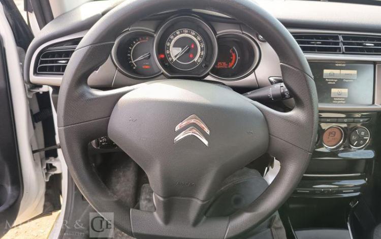 CITROEN C3 II SOCIETE 1.6 BLUEHDI 99CV CONFORT – DIESEL – 134477 KMS – ANNEE 2016 BLANC EA-015-BY