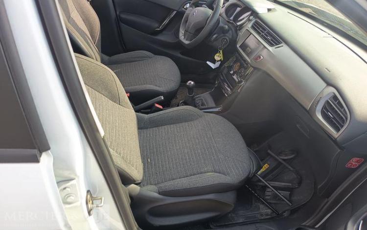 CITROEN C3 II SOCIETE 1.6 BLUEHDI 99CV CONFORT – DIESEL – 134477 KMS – ANNEE 2016 BLANC EA-015-BY