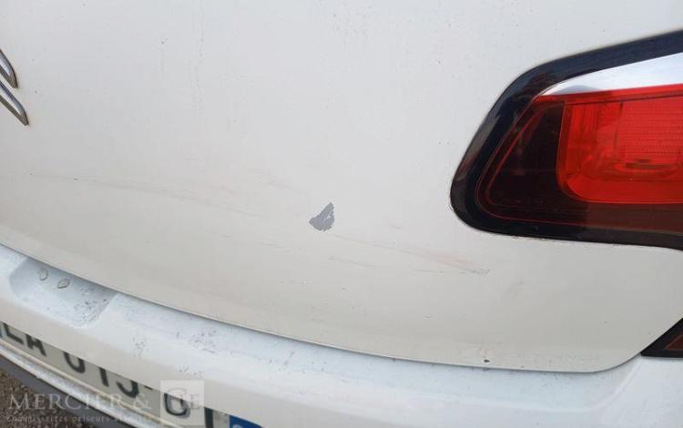 CITROEN C3 II SOCIETE 1.6 BLUEHDI 99CV CONFORT – DIESEL – 134477 KMS – ANNEE 2016 BLANC EA-015-BY