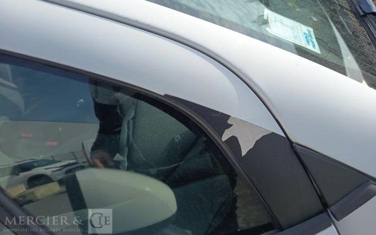 CITROEN C3 II SOCIETE 1.6 BLUEHDI 99CV CONFORT – DIESEL – 134477 KMS – ANNEE 2016 BLANC EA-015-BY