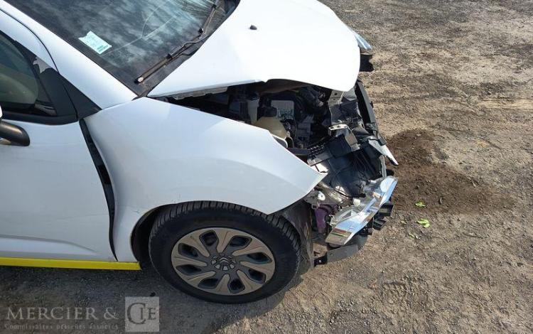 CITROEN C3 II SOCIETE 1.6 BLUEHDI 99CV CONFORT – DIESEL – 134477 KMS – ANNEE 2016 BLANC EA-015-BY