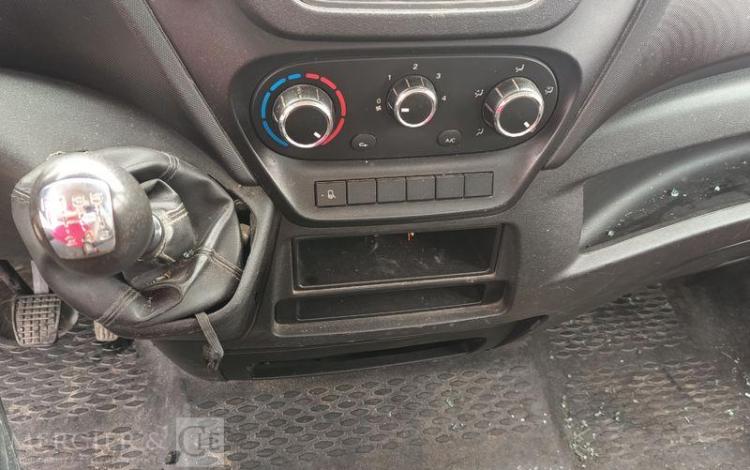 IVECO 35C13 BENNE SIMPLE CABINE COFFRE  EB-046-HV