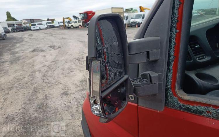 IVECO 35C13 BENNE SIMPLE CABINE COFFRE  EB-046-HV