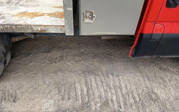 IVECO 35C13 BENNE SIMPLE CABINE COFFRE  EB-046-HV